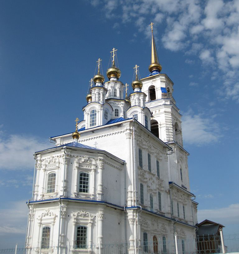Церковь во имя святых первоверховных апостолов Петра и Павла Североуральск