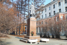 Памятник Владимиру Ильичу Ленину в Североуральске