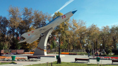 Памятник добытчикам боксита в годы Великой Отечественной войны в Североуральске